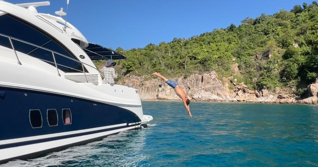 ReJoyce Guest Diving